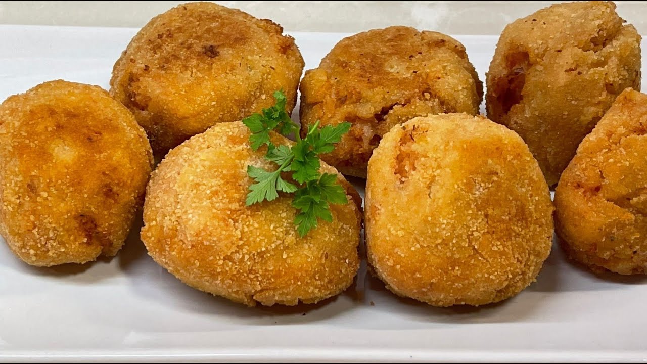 BOLAS DE PATATA CON SOBRASADA , ATÚN Y QUESO