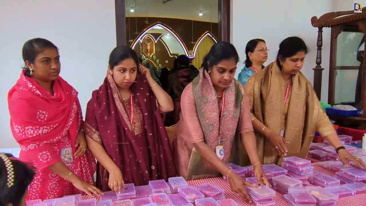 തോപ്രാംകുടി സിറ്റിയിലെ അലങ്കാരങ്ങൾ വേറെ ലെവൽ ആണ്