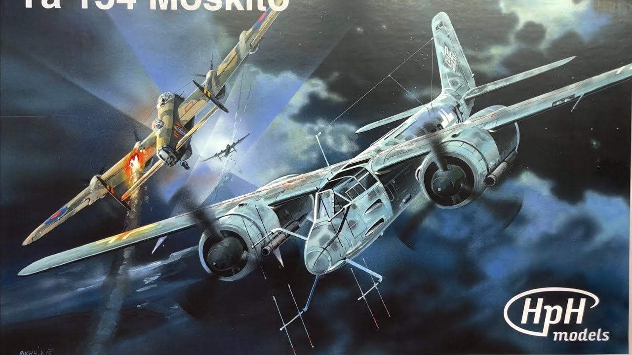HpH Models Focke Wulf Ta-154 Moskito 1/32 Scale Model Aircraft