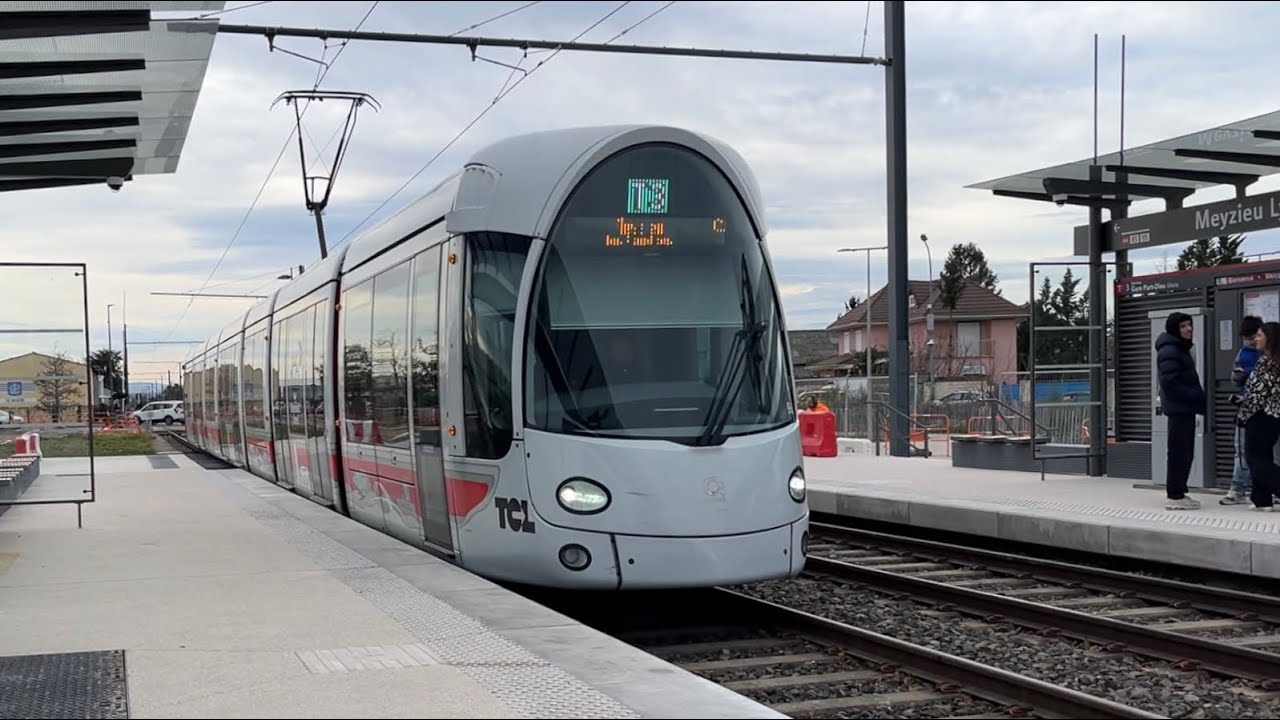 Tramway de Lyon - Ligne T3 à Meyzieu Lycée Colonel Beltrame : Mise en service de nouvelle station
