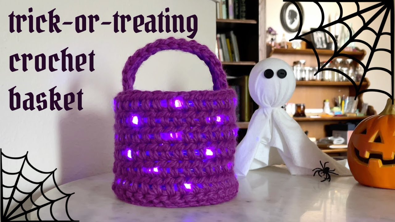 Easy Halloween Crochet Pattern | LED Light Up Trick-or-Treating Crochet Basket