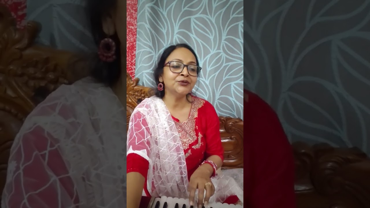 মেঘ বলেছে যাব যাব ll megh bolechhe jabo jabo ll cover by Sonali Pramanik 