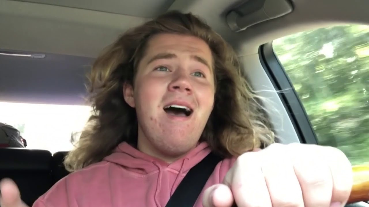 MOVING INTO COLLEGE - VLOG 3