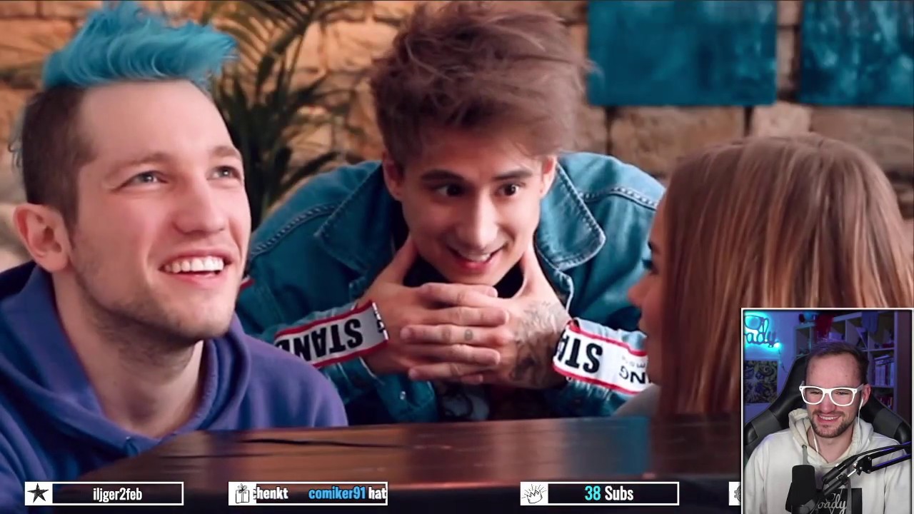 Broady REAGIERT auf WHATS IN THE BOX mit JU, REZO und JULIA BEAUTX 💥 Broady Reaction