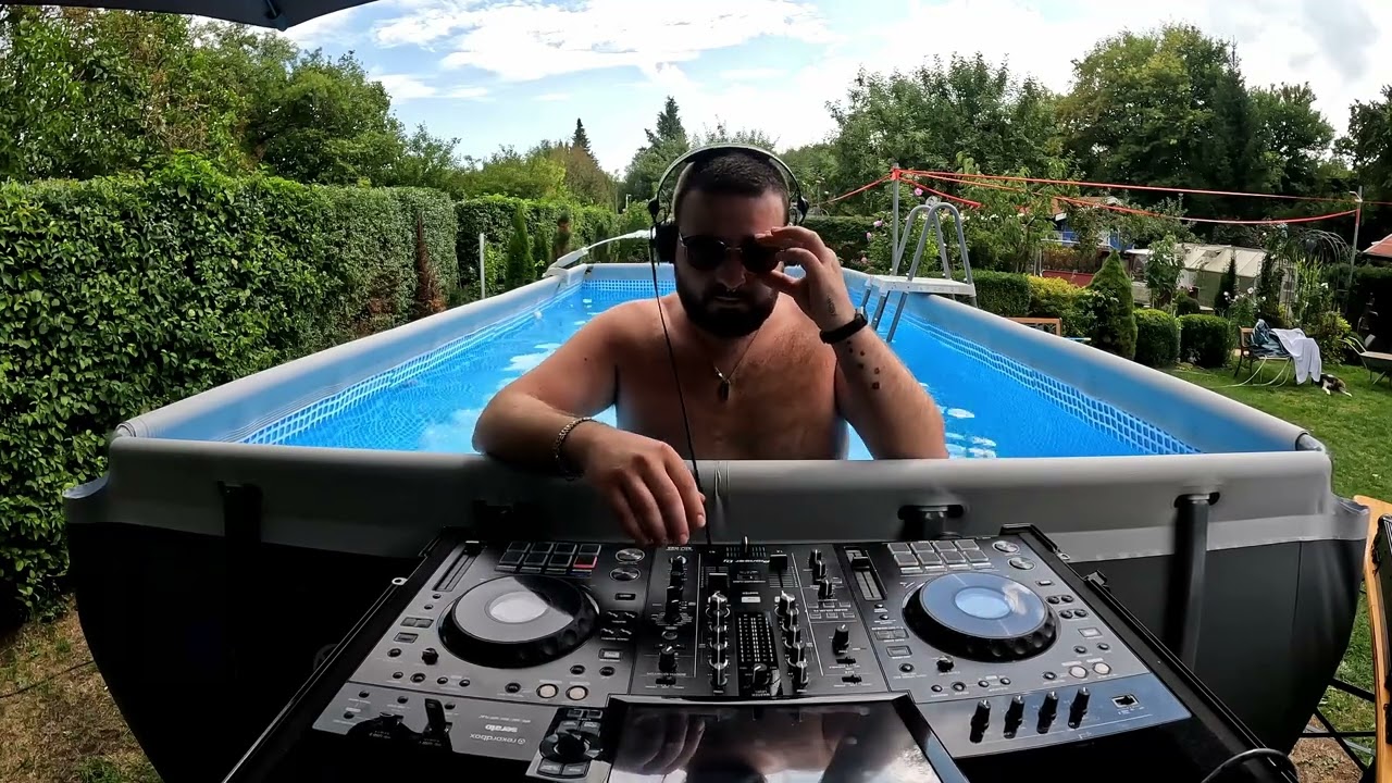 Melodic - House/Techno mix (August 2022) - Pool Session