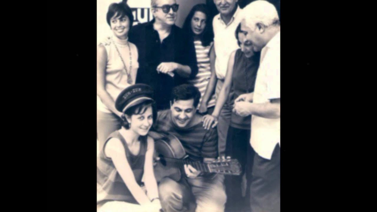 Quarteto em Cy - Vinícius de Moraes - MINHA NAMORADA - Vinícius de Moraes e Carlos Lyra