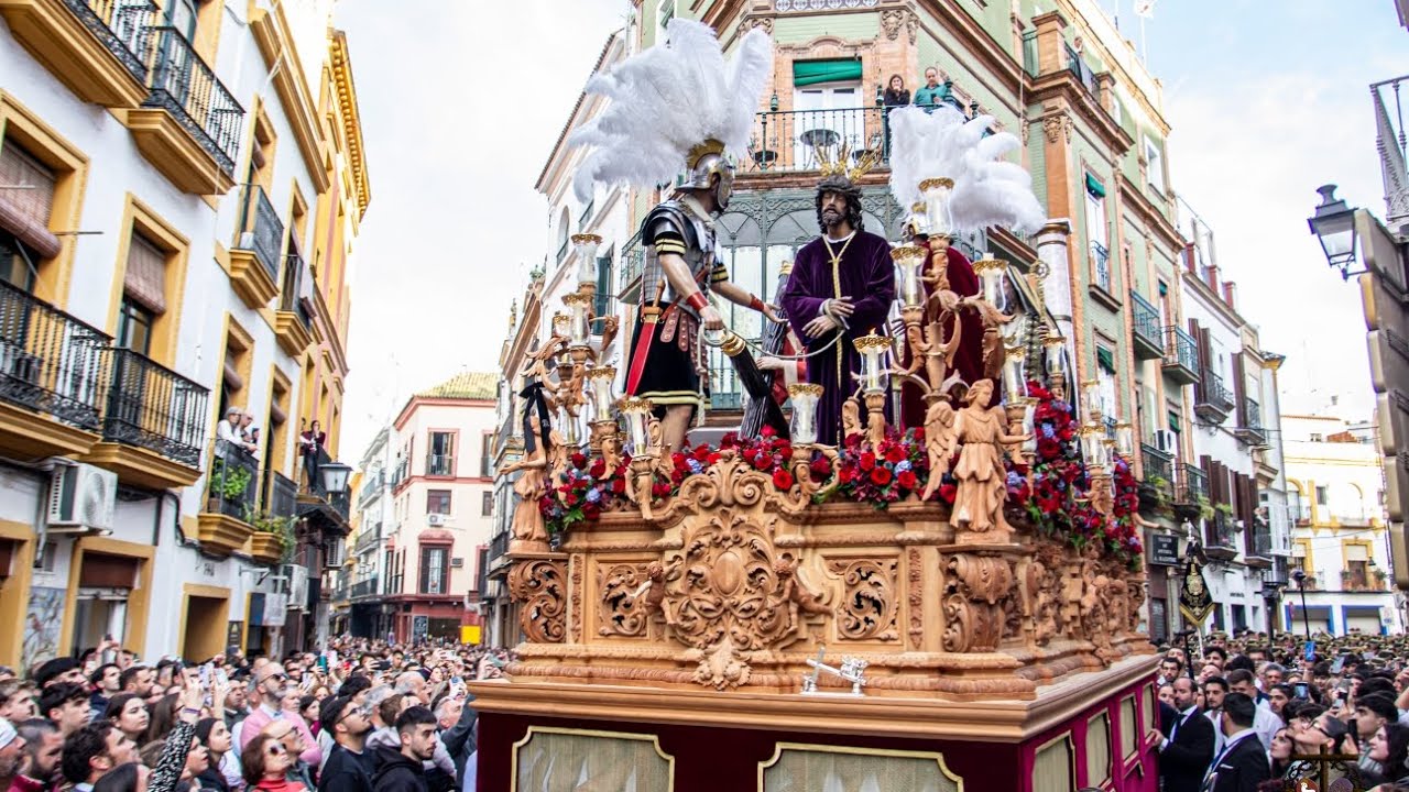 Salida procesional Abnegación San Bernardo 2025 || AM Virgen de los Reyes