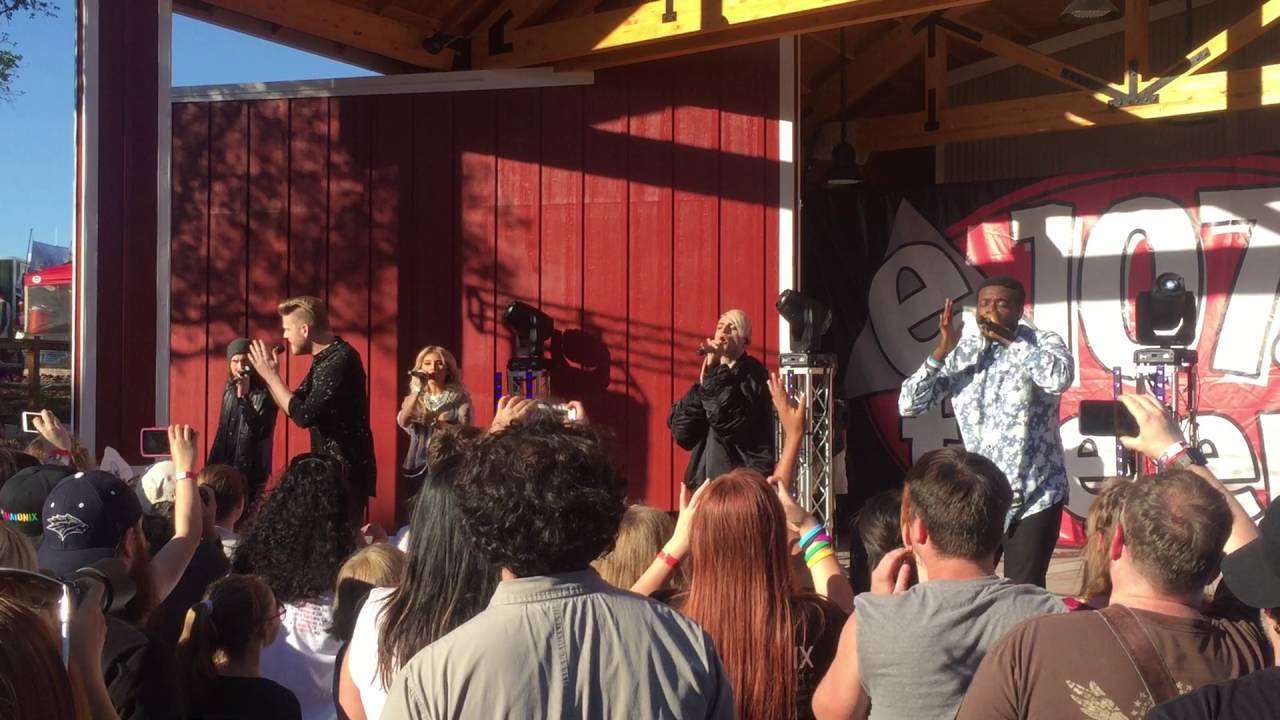 Pentatonix Entrance and Cracked