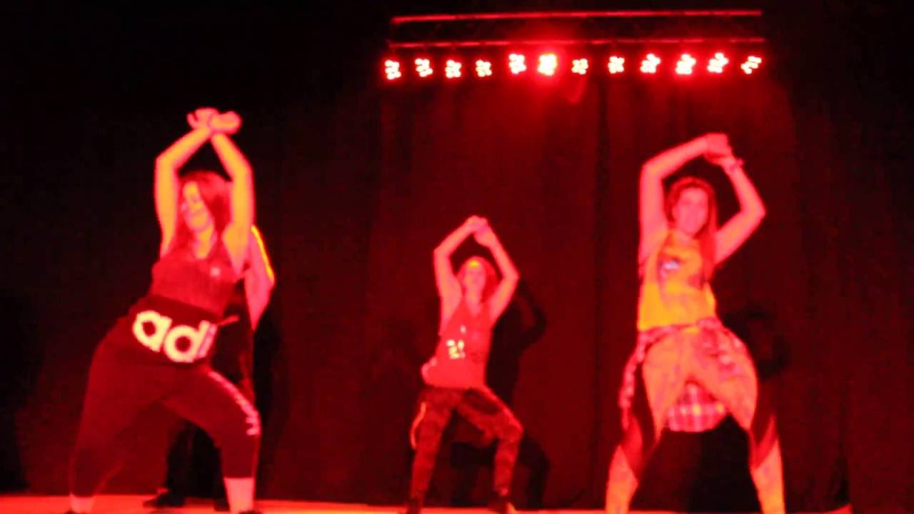 SEXY ZUMBA-   Grupo BIP- Zin 62- Merengue