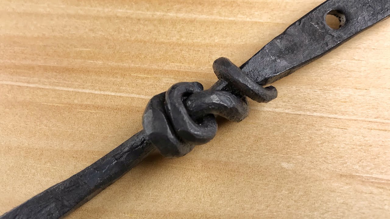 Blacksmithing - interlocking wrap - Hook of the Week 27