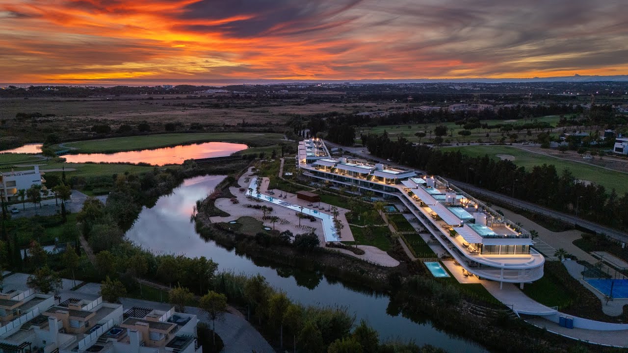 The Art of Luxury in Motion - Amazing Sunset at Stunning Property 