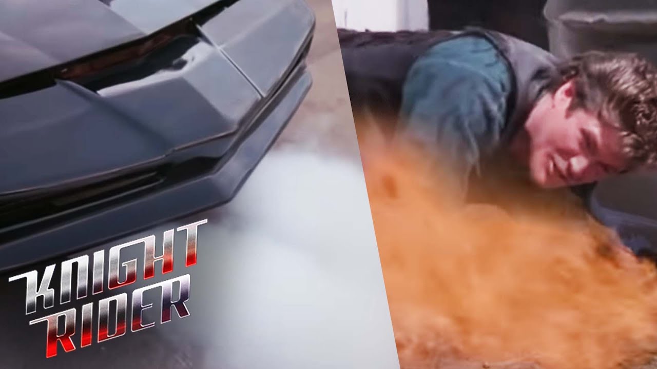 KITT Extinguishes a Fire | Knight Rider
