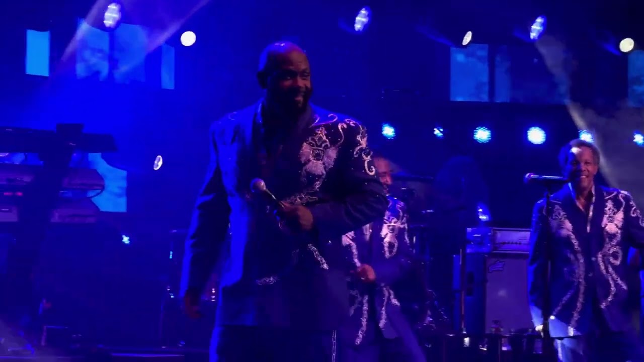2024 Epcot Garden Rocks Concert Series / The Spinners / May 18, 2024