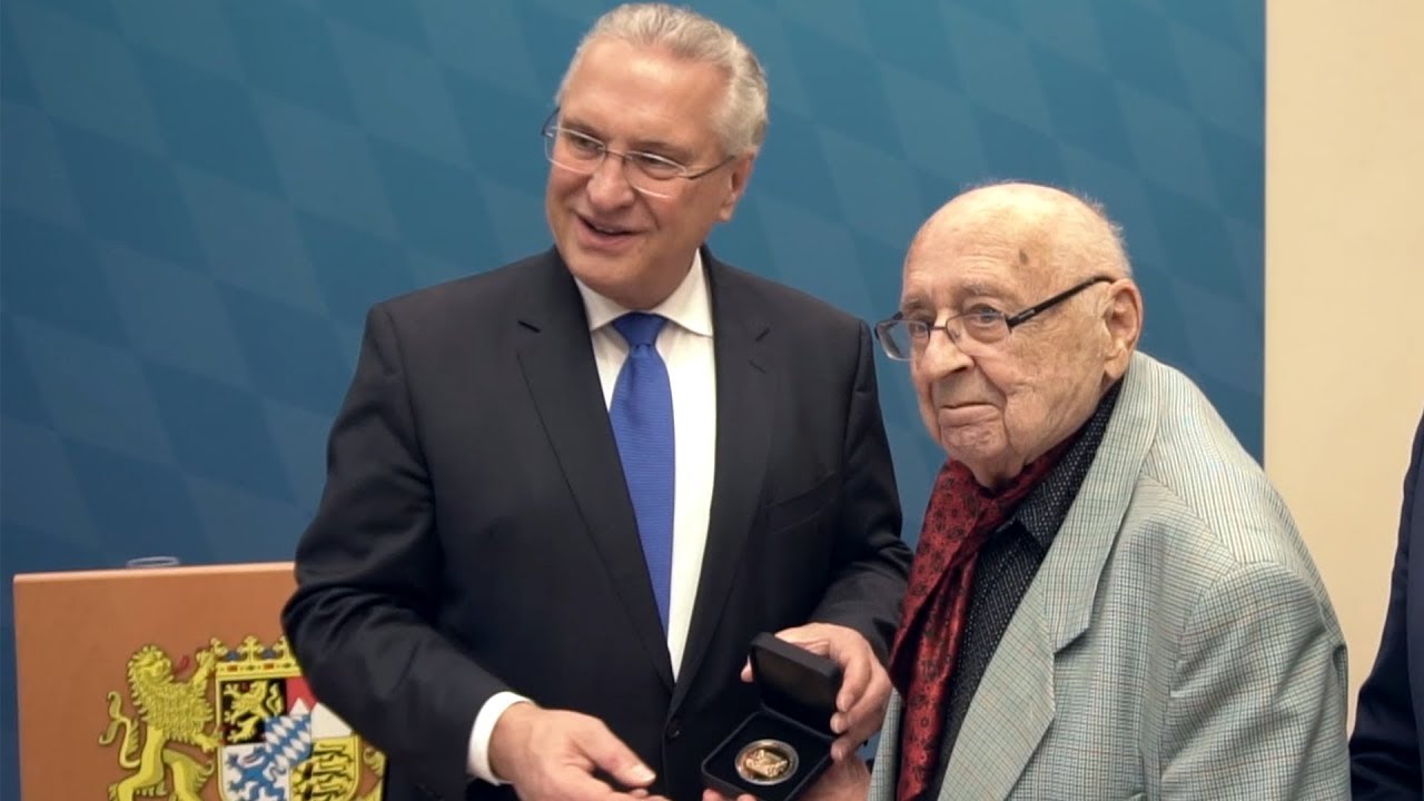 Bundesverdienstkreuz und Medaille 