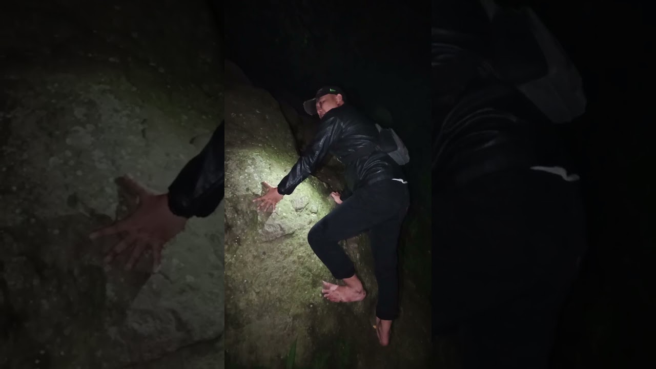 Misteri gunungmenara#cerita #kisah #horor #misteri #sejarah #trending #motivasi #katabijak #gunung