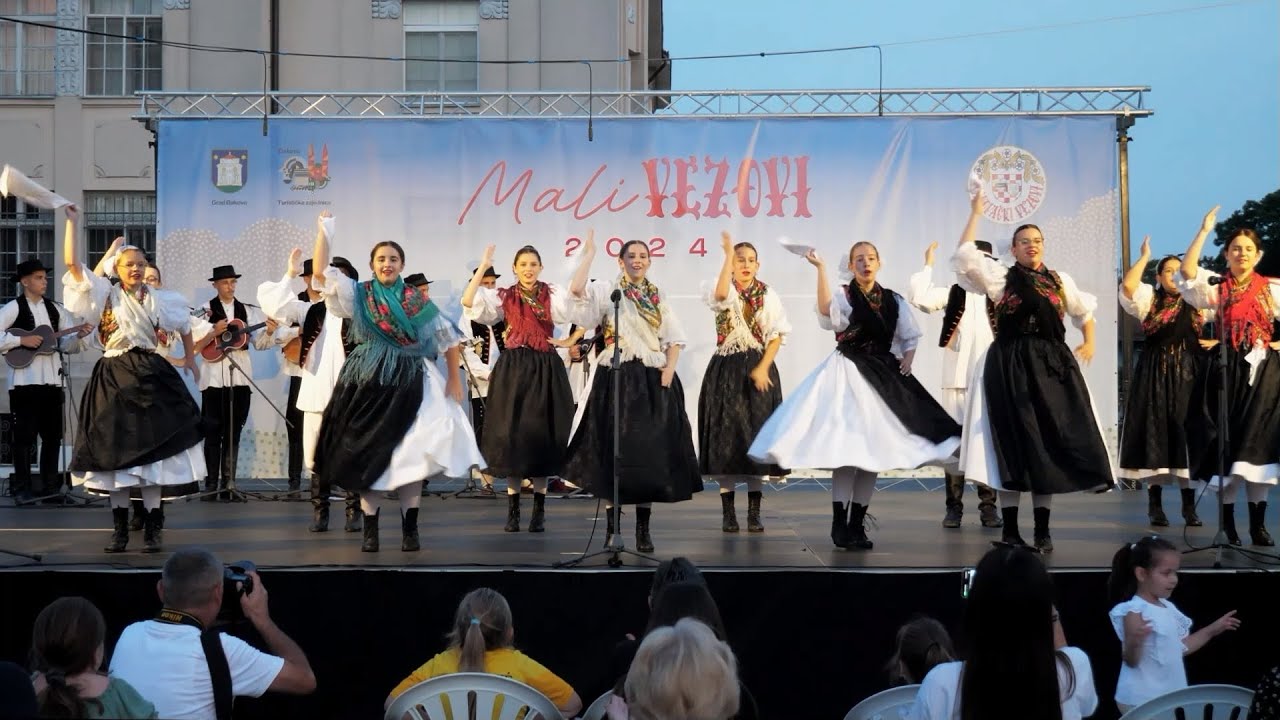 58. Đakovački vezovi - Godišnji koncert dječjih skupina KUD-a 