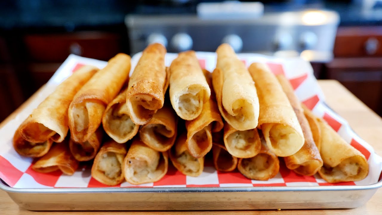 How to make THE BEST DIVORCED Potato Rolled Taquitos + CHIPOTLE SALSA | Flautas de Papa