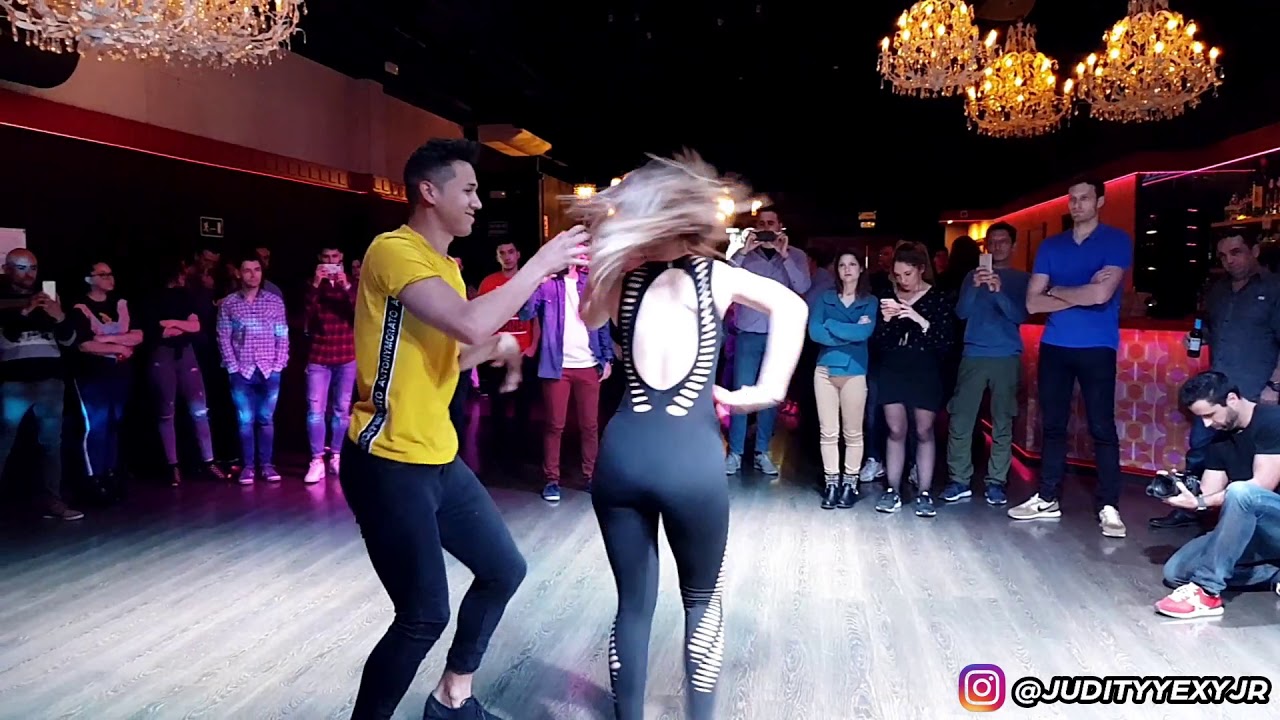 Un Año - ( Bachata Versión - Ryan Miles & Pablo Dazan) // WorkShop Bachata Judit & Yexy Jr.