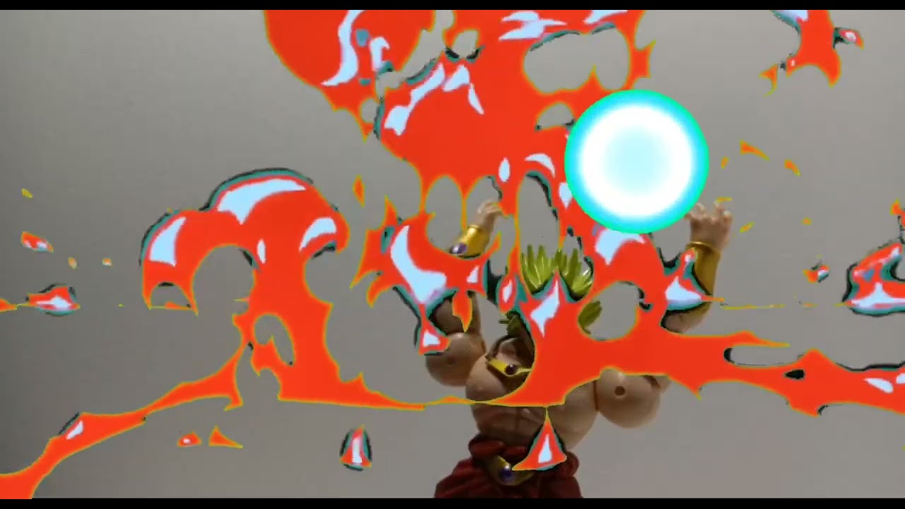 Goku Vs Broly - A Stop Motion Battle