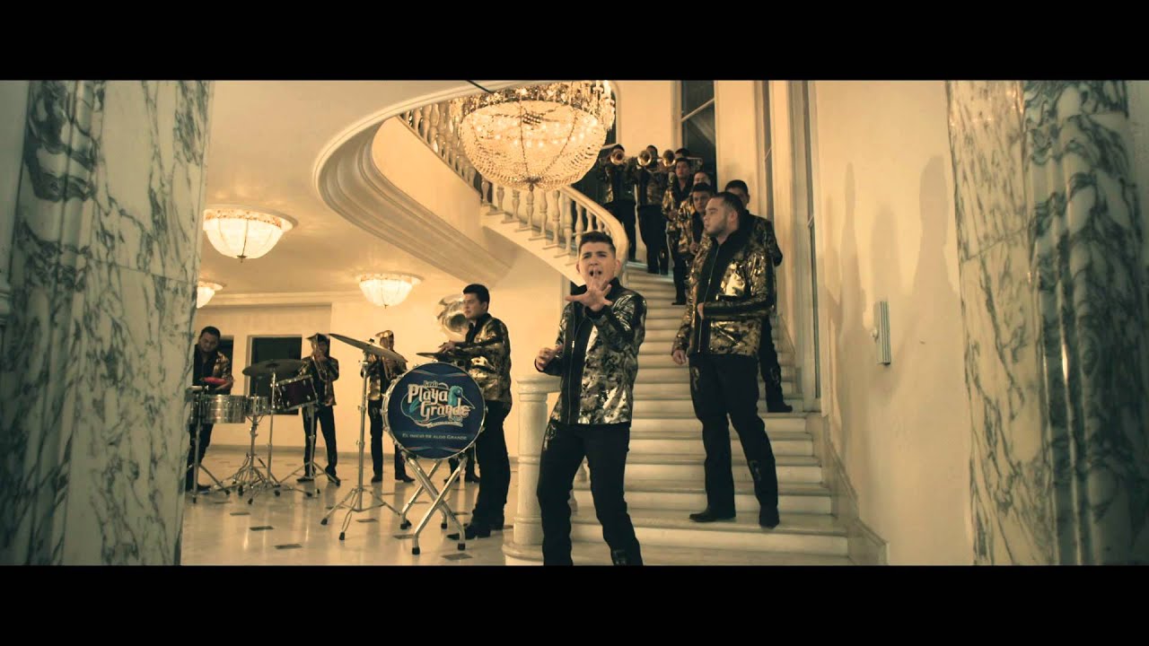 TE VA A DOLER EL CORAZON - BANDA PLAYA GRANDE (VIDEO OFICIAL)
