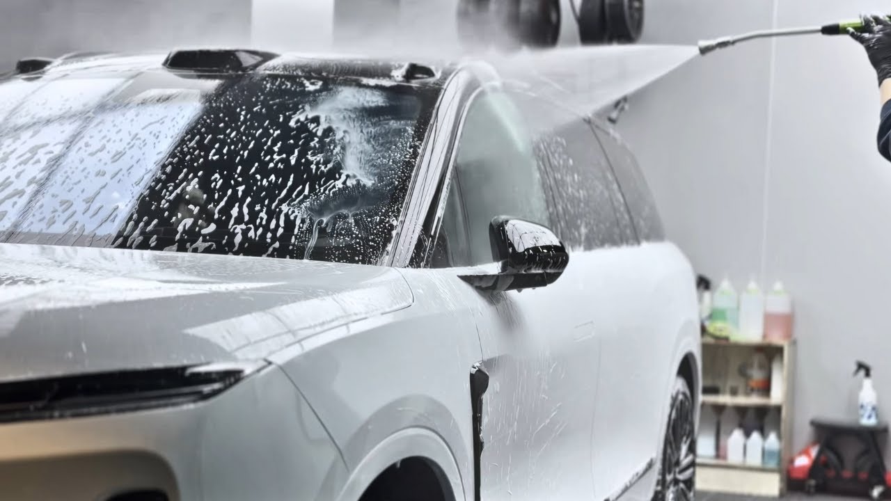 Professional Car Wash, Polishing, and Ceramic Coating for a Deep Gloss Finish