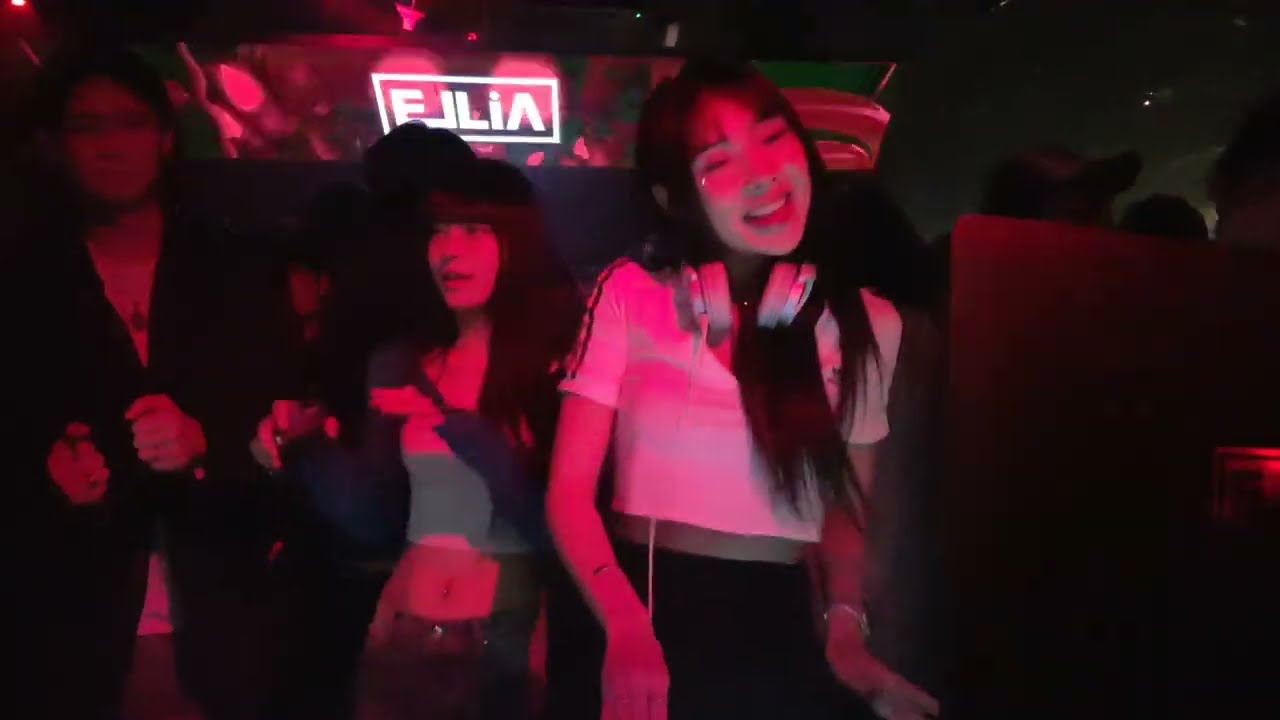 DJ ELLIA(엘리아) 라이브 플레이, 신사 잭리빈 클럽 금요일 주말파티