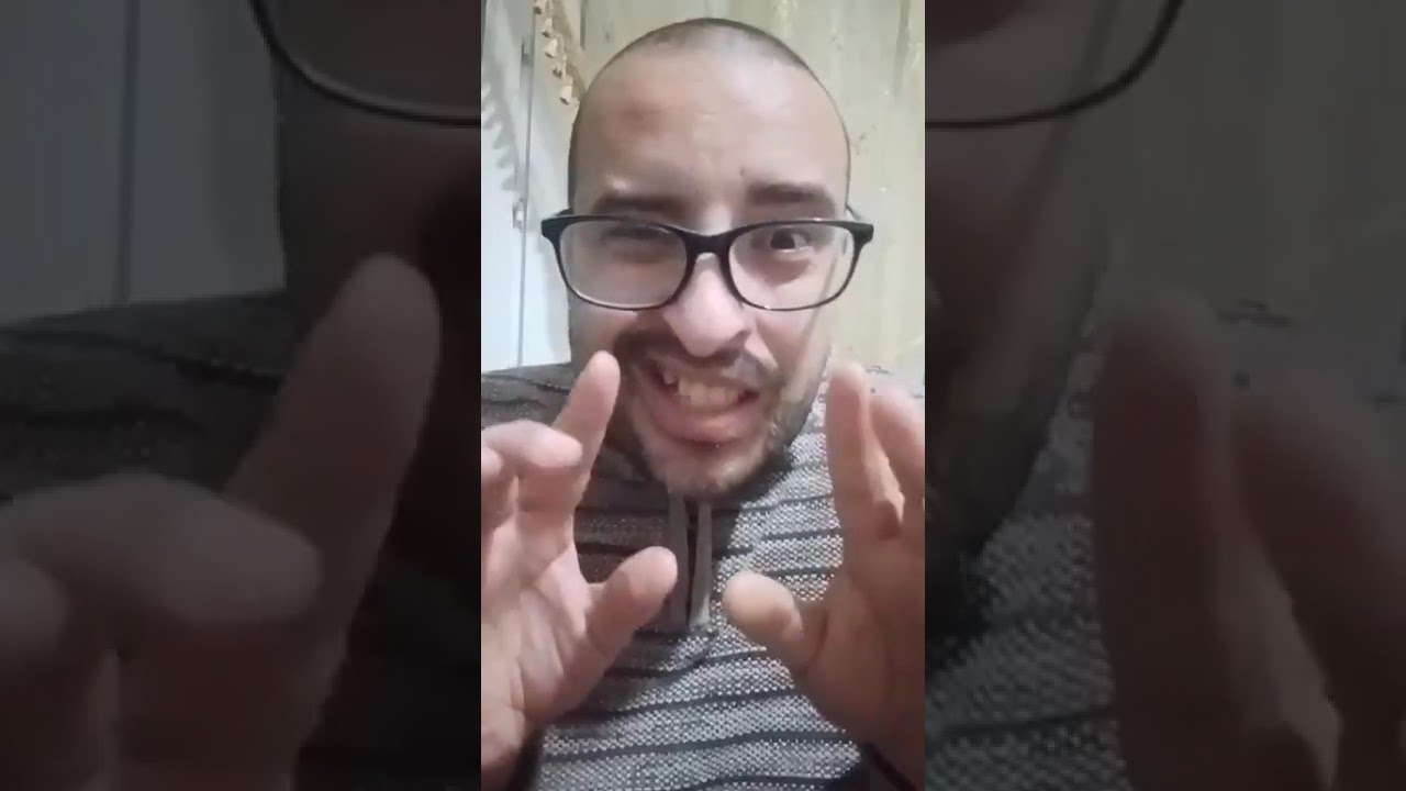 القاضي قنديل كاين شي شجاع (ة) من المحامين (يات)