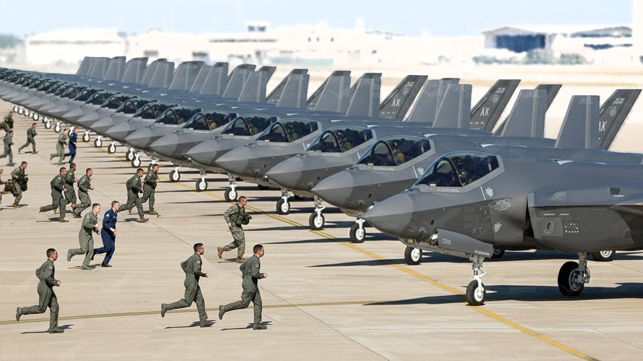 Massive Amount of US Air Force F-35s Takeoff Together During Intense Scramble