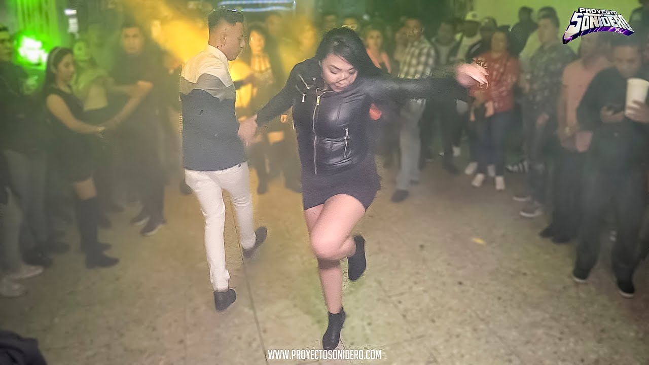 EL REY DEL TIMBAL 😎 | SONIDO SENSACION BARRANCO | ANIV.  CLUB LOS LIDERES | COSMOS 2000