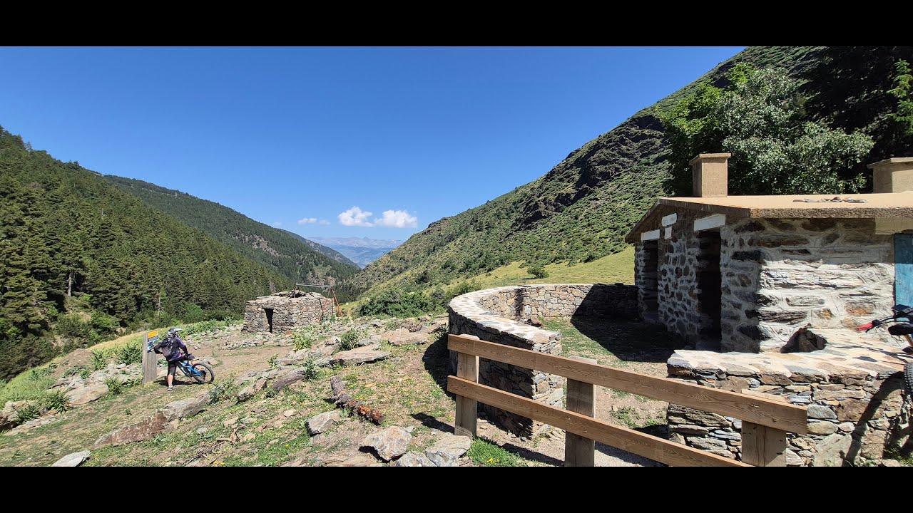 VTT Transfrontalier : Gorges du Sègre, Espagne-France, Épopée en Cerdagne ! Llivia, Llo, Err.