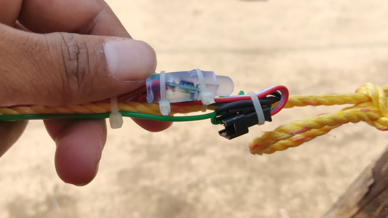 Pixel LED light install Z type data connecting