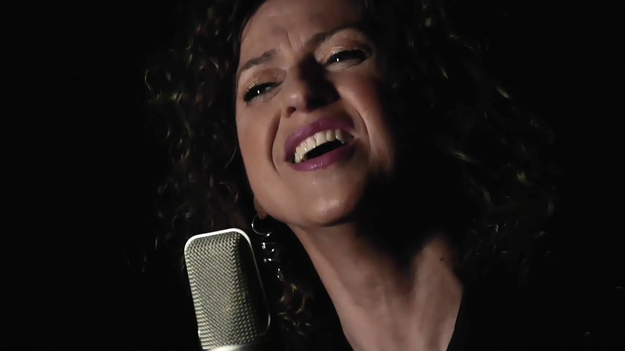 Chiara Sacks - Music Will Save The World (videoclip)