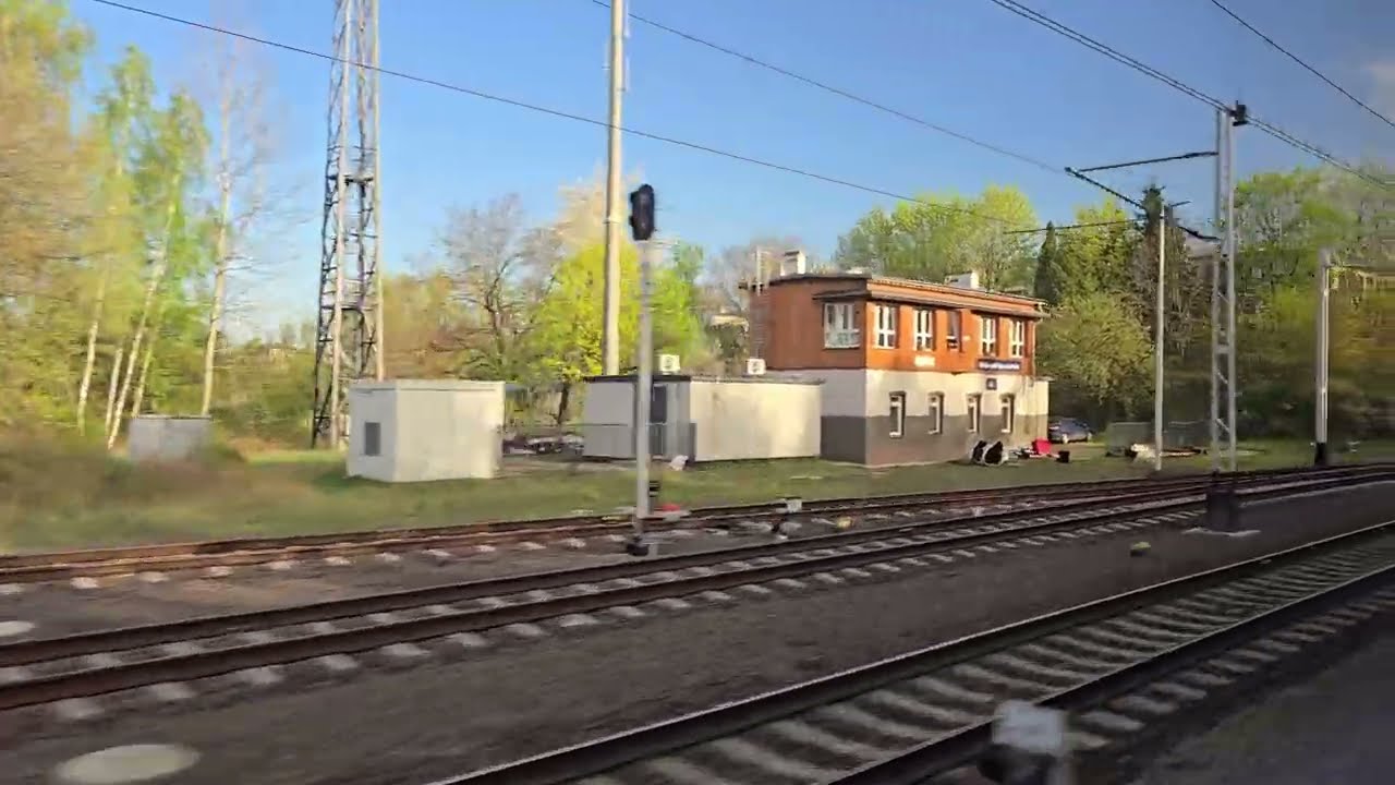 Wałbrzych Szczawienko przejazd IC 66100 HEWELIUSZ J. G. - Gdynia Gł. B¹⁰nouz EP07-1047, 20.04.25