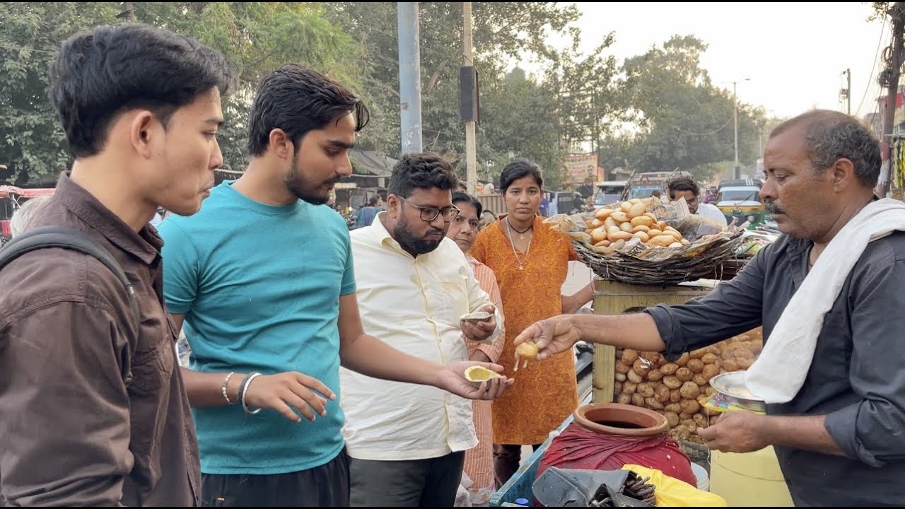 EXTREAME PANI PURI PINGGIR JALANAN INDIA!JANGAN BERANI COBA KALAU BELUM TERBIASA!