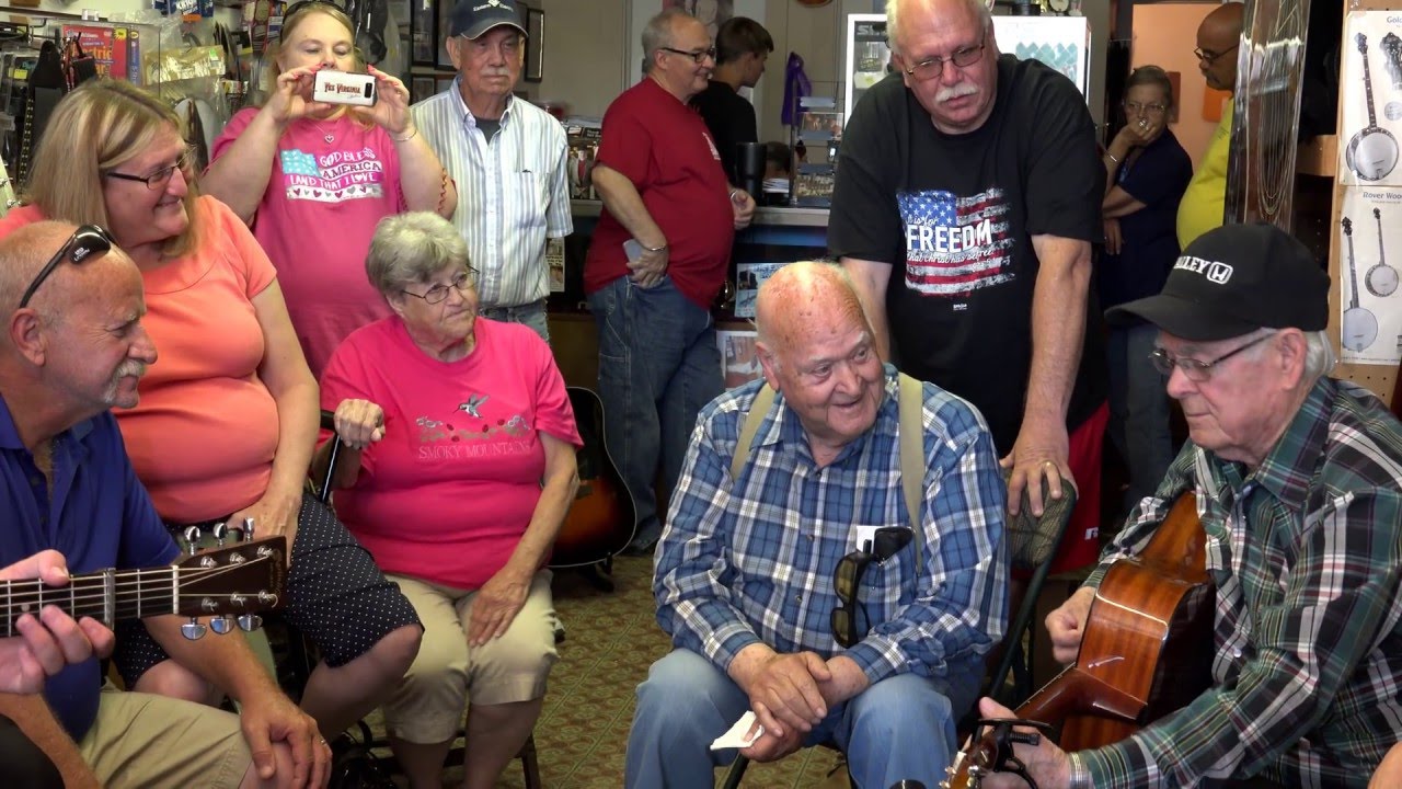 Mayberry Music Center Gospel Jam - Wore Out along with the background