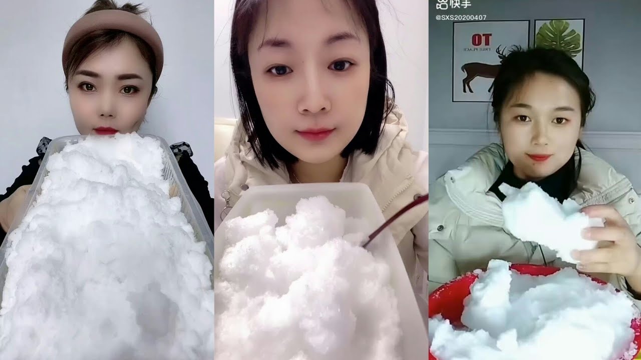 ASMR WHITE SHAVED ICE #iceeating #asmr #crunchyasmr #shavedice #asmreating #ice #asmrice #kwai