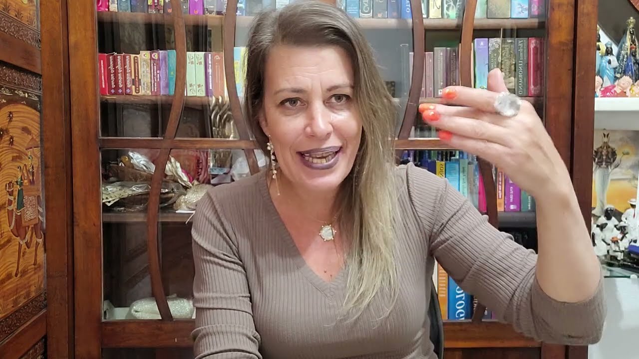 😱 AGUEM QUER ME DERRUBAR? QUEM E PORQUE?🌶 #tarô #baralhocigano