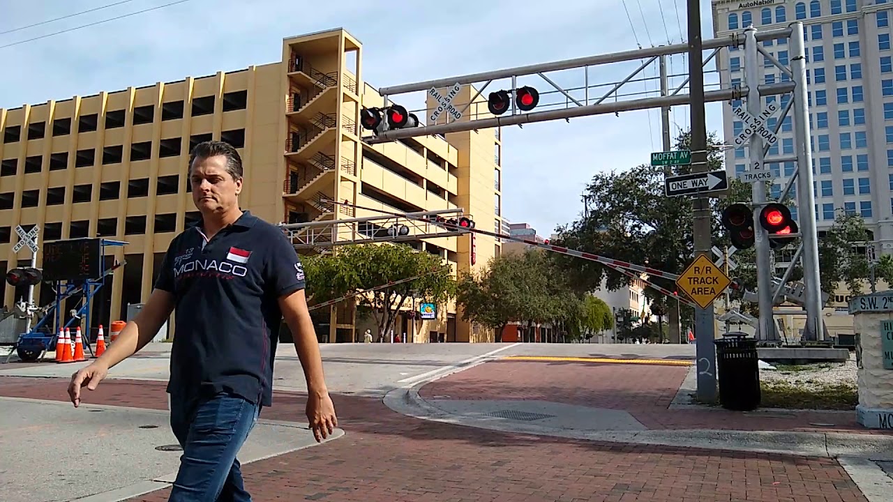 Railroad Crossing | SW 2nd St, Fort Lauderdale, FL