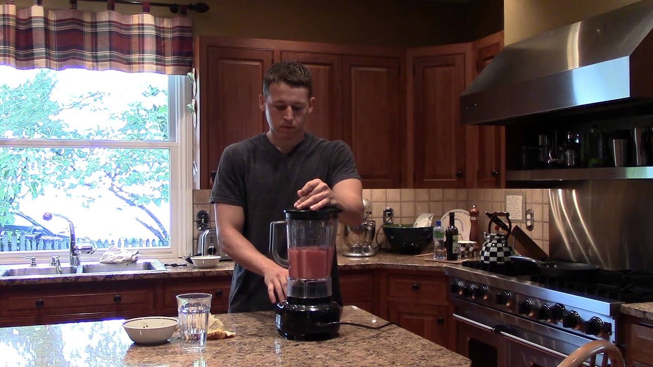 Strawberry Banana Coconut Water Smoothie Maximum-Evolution