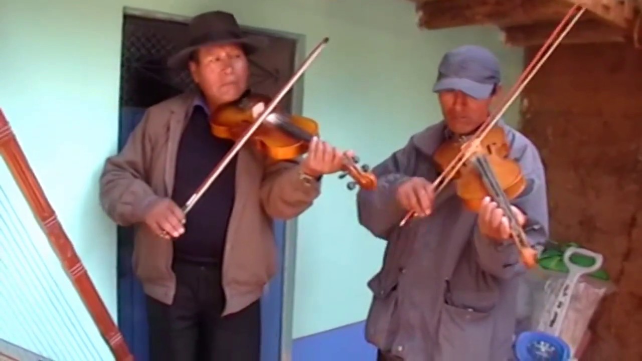LOS HERMANOS ISIDRO HUAYNO 2