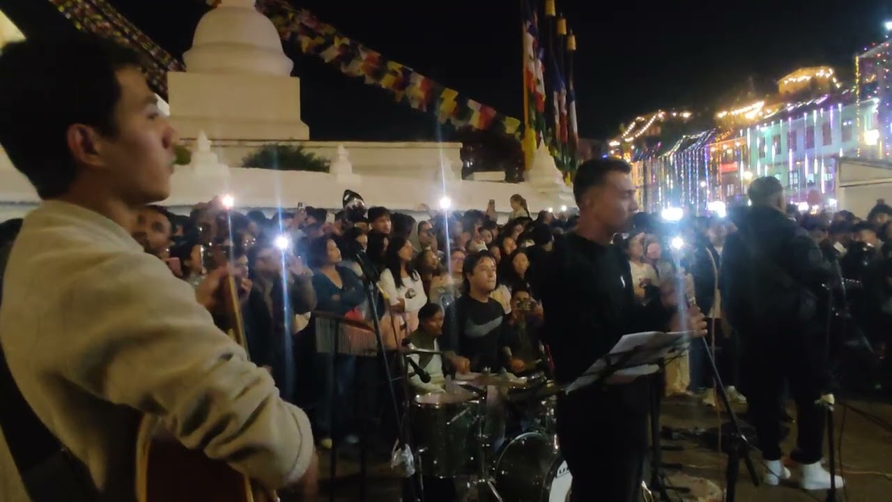 Wonderful song sung on the occasion of Tihar at Boudhanath stupa