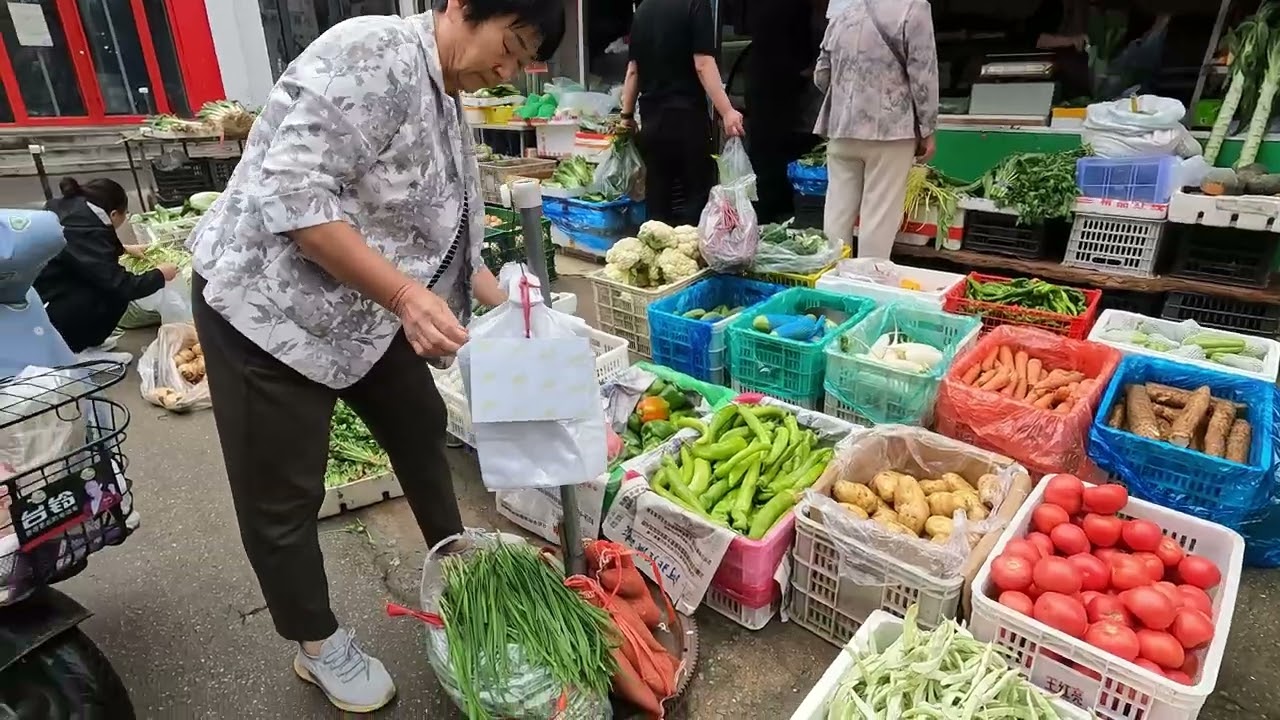 【山东•泰安】4K 肥城市，万隆市场，百姓生活保障的地方 Discover the Real China in 4K HDR
