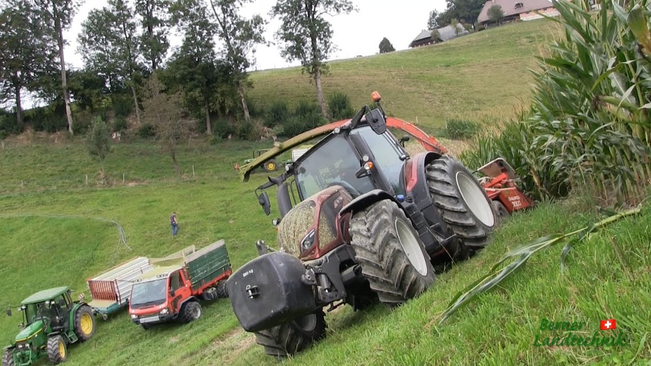 Maishäckseln mit Valtra N174 | Aebi TP 460 | Kemper C3000
