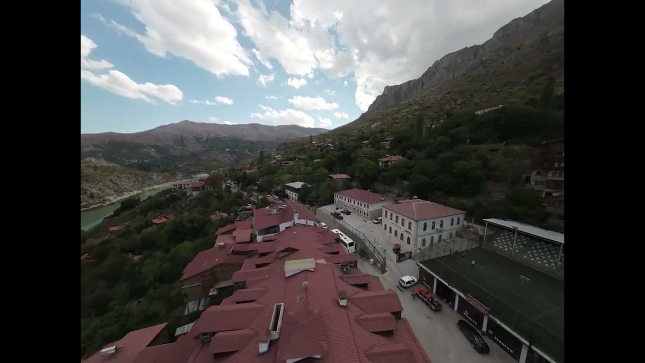 Kemaliye Sokaklarında FPV