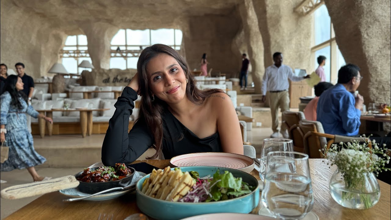 Maine visit kiya Shilpa Shetty Ka restaurant Bastian at the Top | Day 19 | Vlog 19 | #dailyvlog