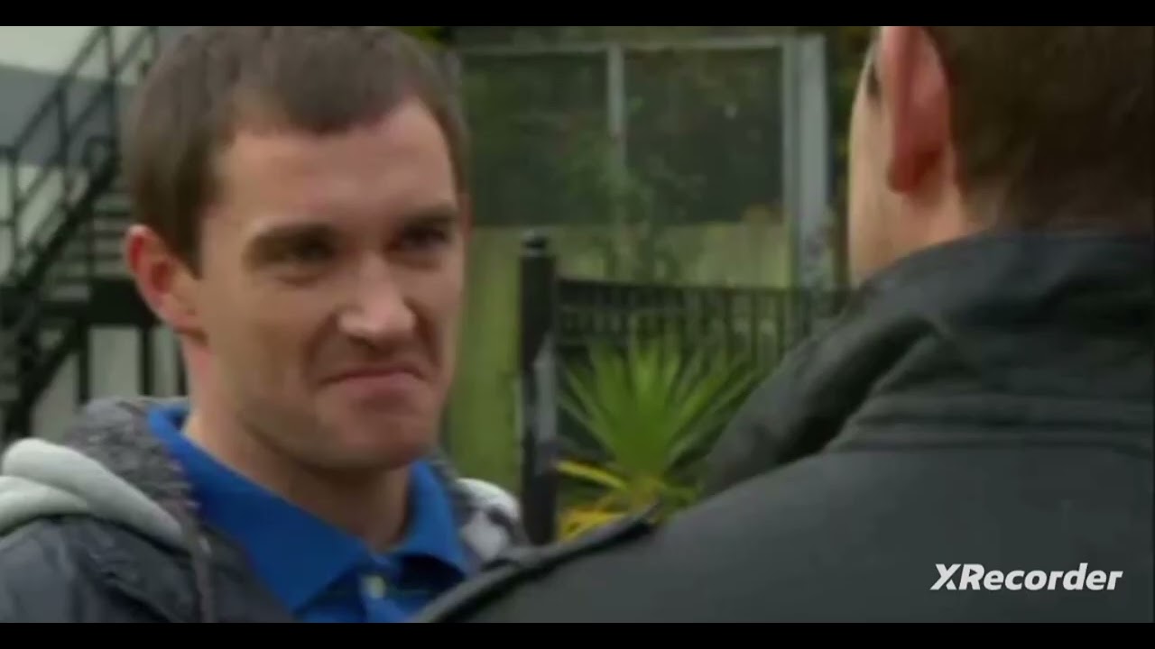 HO: Gilly Roach Punches Darren Osborne (29th December 2010)
