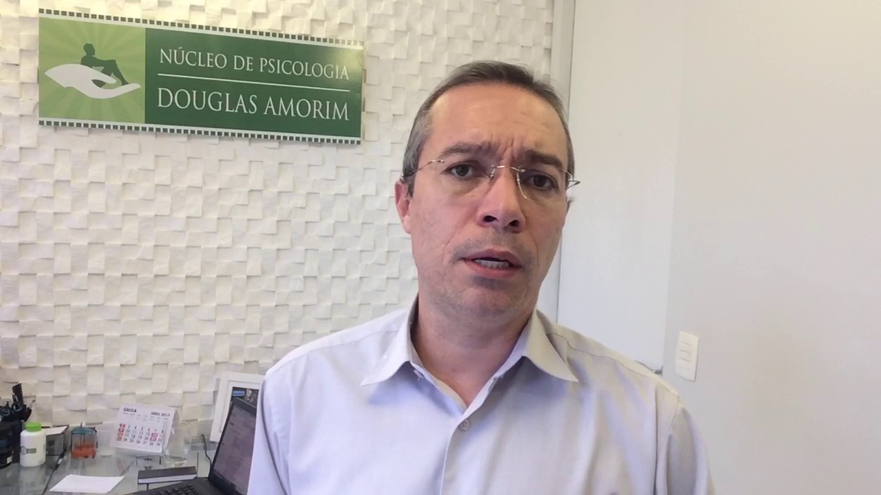 TENHO DE MENDIGAR ATENÇÃO, CARINHO E SEXO DO MEU MARIDO. ISSO É NORMAL? - Pergunte ao Psicólogo