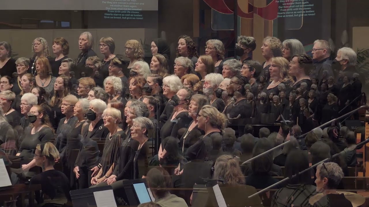 The Twin Cities Women's Choir Performs 