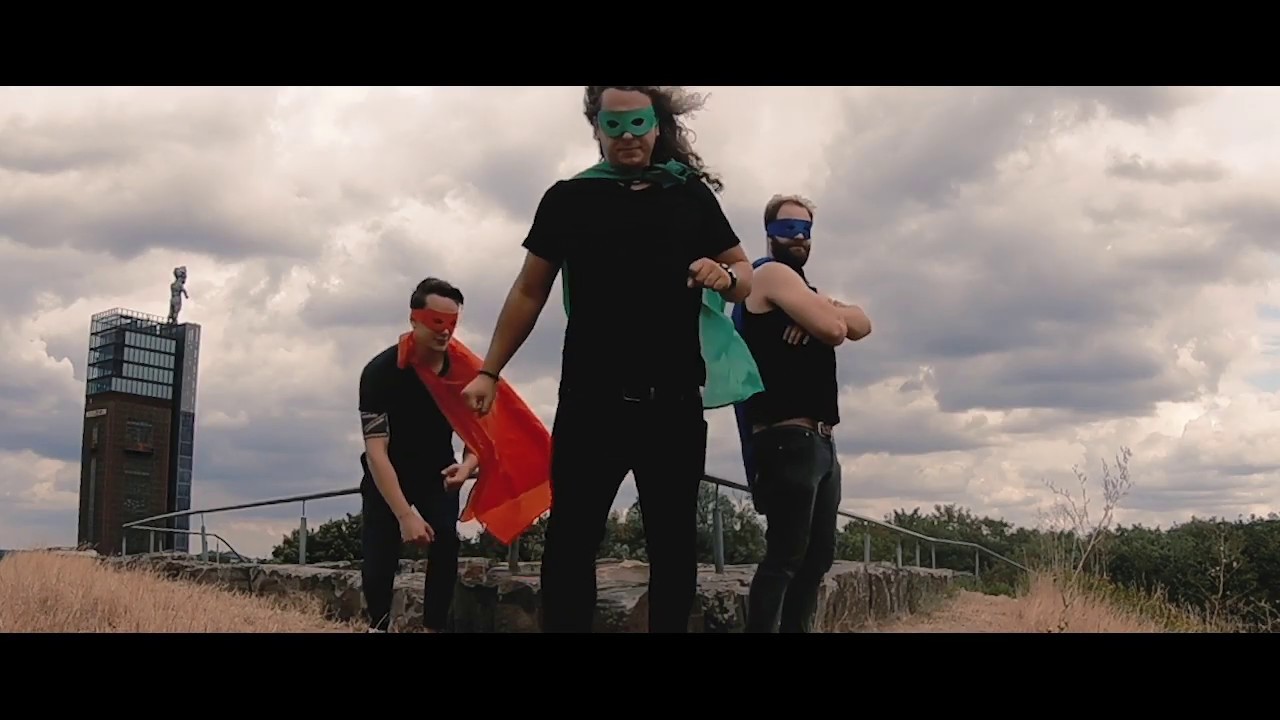 MARIAN KUPRAT - Heldentaten (Offizielles Musikvideo)