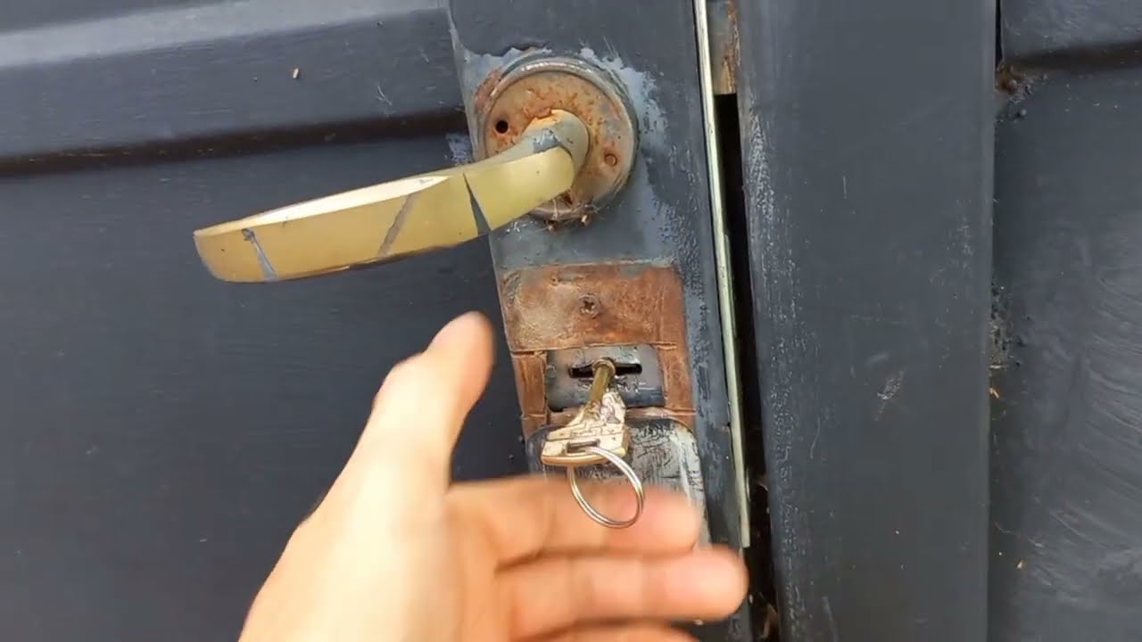 CERRADURA TRABADA QUE NO FUNCIONA LA LLAVE